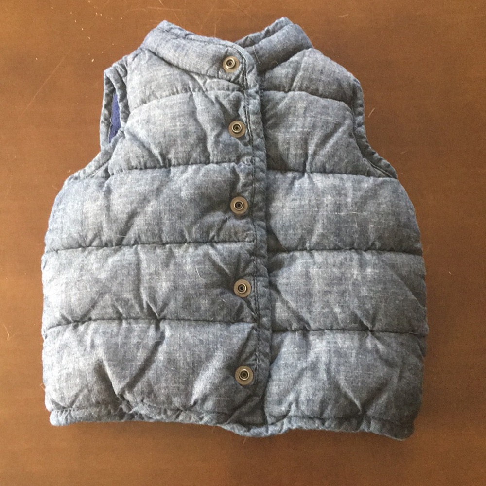 Old navy vest